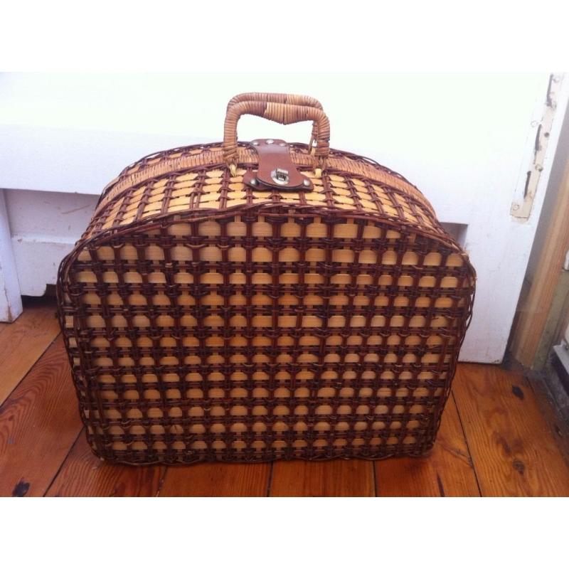 3 Large Vintage Wicker Baskets in Clean Condition, Home Decor, Garden, Shop, Craft Fair