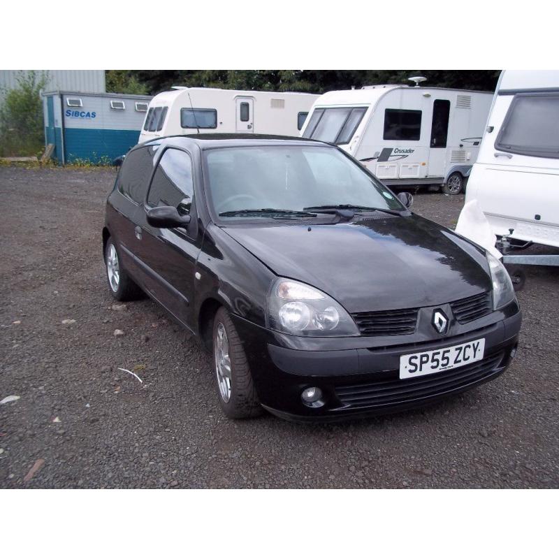 renault sport 1.2 clio / 4 door 52 plate clio