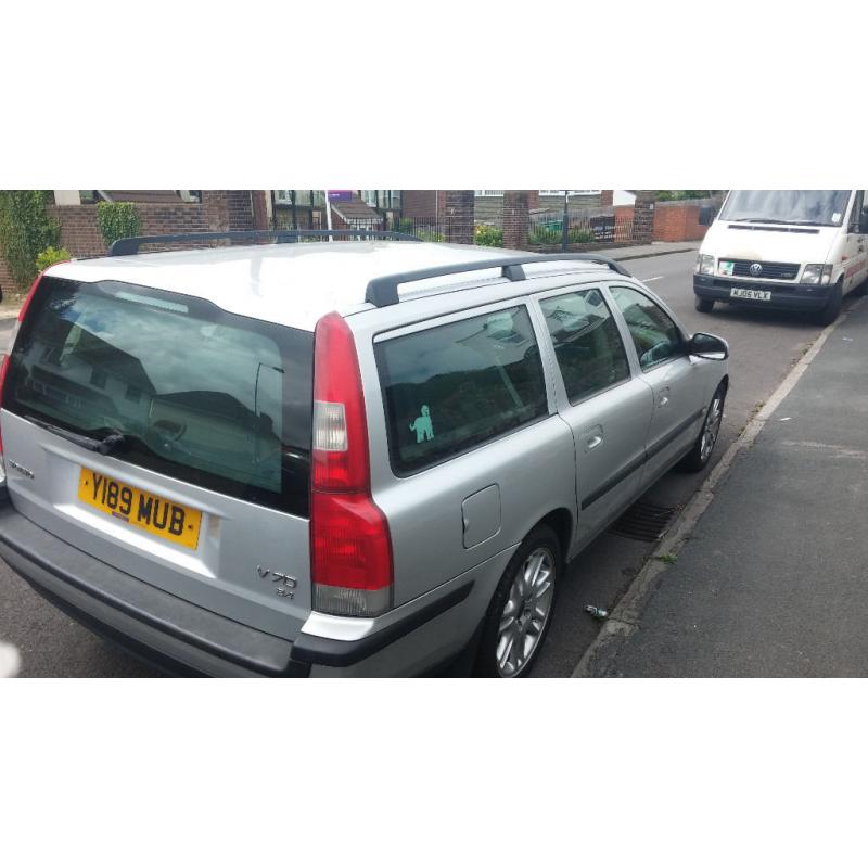 Volvo V70 2.4 petrol automatic gearbox for SPARES OR REPAIRS