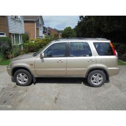 Honda CRV ES (2000), 1 year M.O.T, excellent runner.