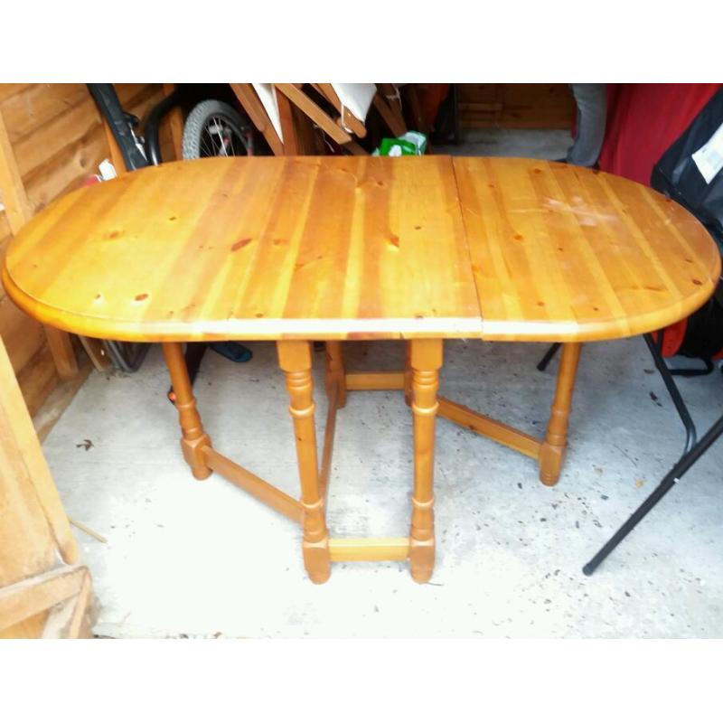 Solid Pine Fold Up Table. Good condition