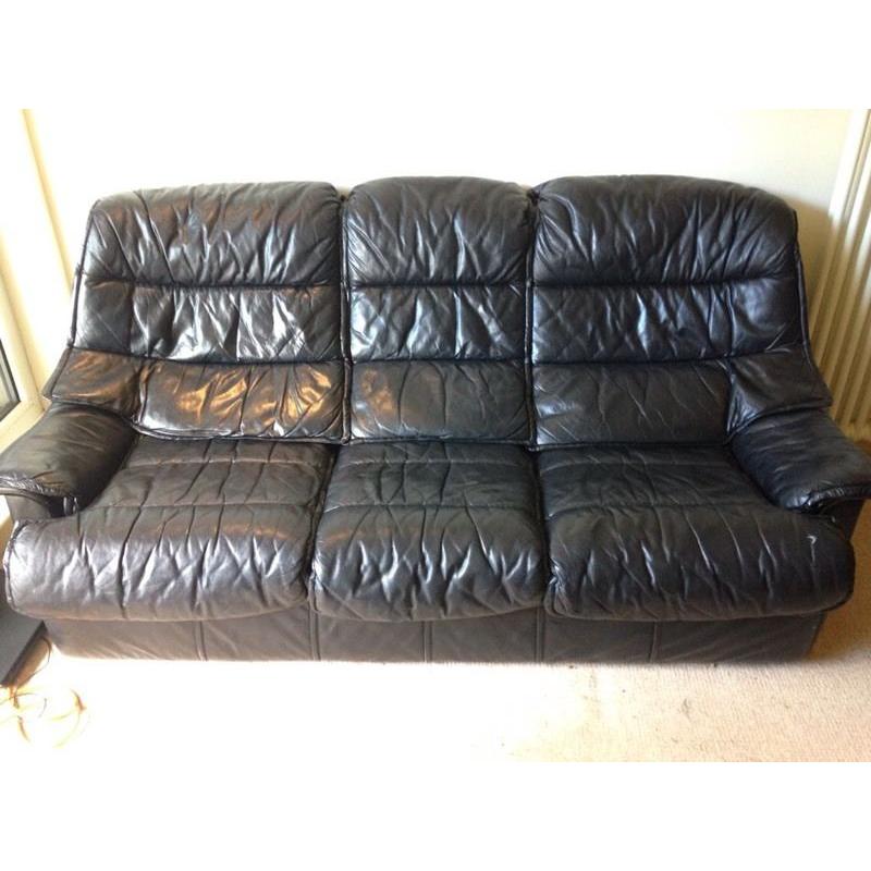 Black leather 3-piece sofa suite