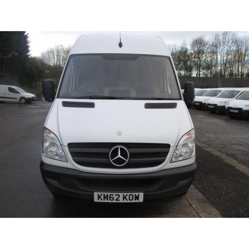 Mercedes-Benz Sprinter 313 CDi LWB 3.5T High Roof Van DIESEL MANUAL WHITE (2012)