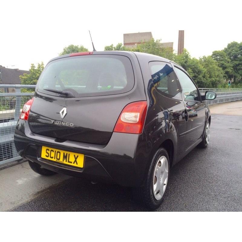 10 Plate 1.1 Renault Twingo. Years Mot.