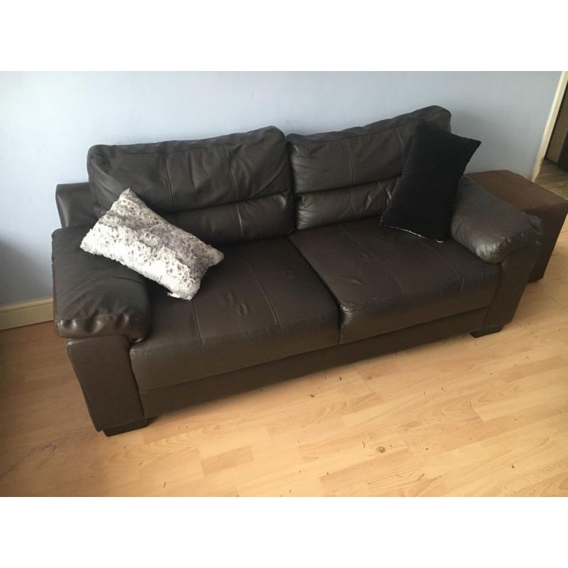 NEED GONE NOW - 2 x chocolate leather sofas