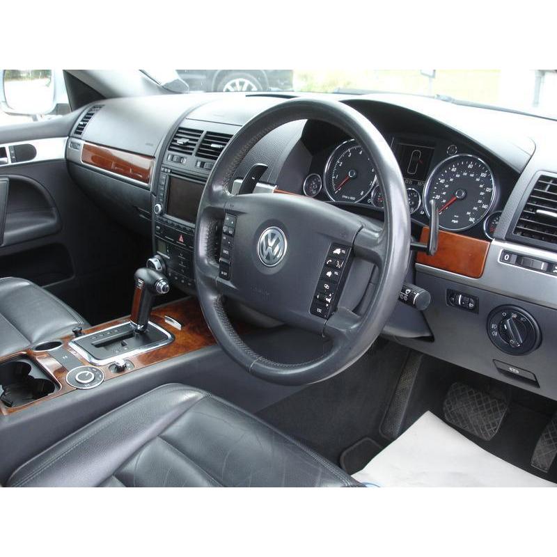 Volkswagen Touareg 3.2 V6