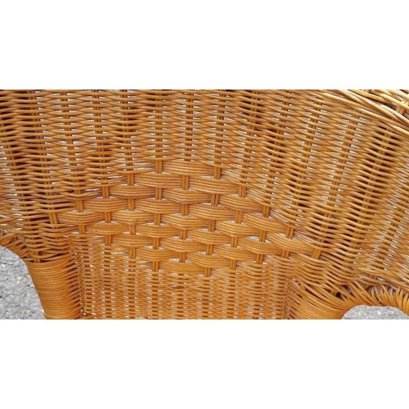 Wicker Chair - like new