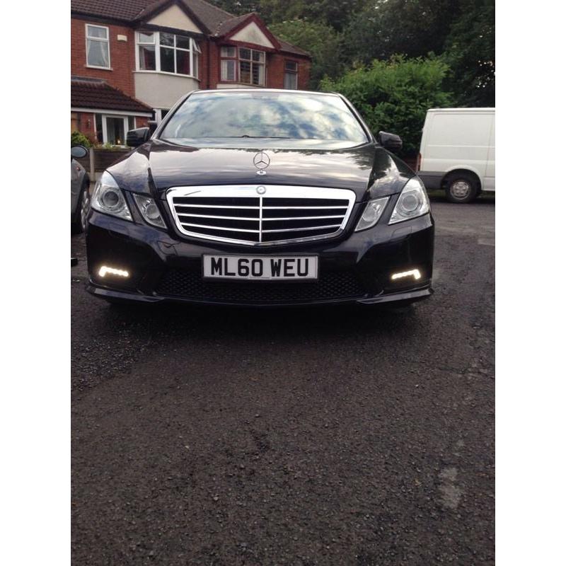 MERCEDES E220 CDI 2011 FULLYLOEDED HPI CLEAR TAX AND MOT SHOWROOM condition ??