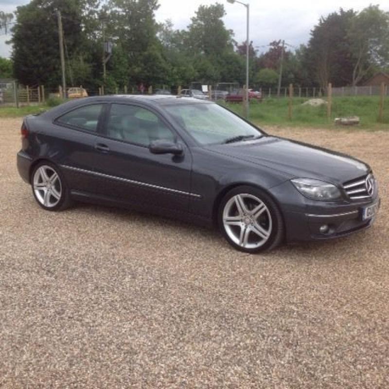 2010 Mercedes-Benz CLC220 CDI Sport Coupe 2.1 Diesel Automatic