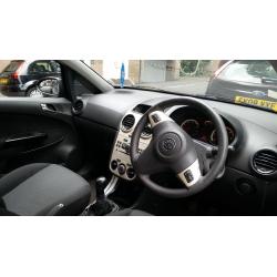 Ideal first car - Vauxhall Corsa 1.2 i 16v Breeze 3dr