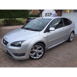 Ford Focus ST-2 2.5L 3 Dr In Prestige Condition! Full FORD Service History/1 Year MOT/HPI Clear