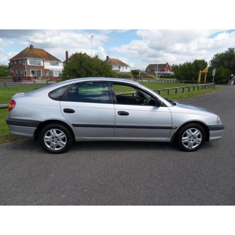 2002 02 TOYOTA AVENSIS 1.8 GS VVT-I 5D 127 BHP - SAT NAV