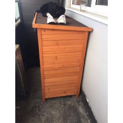 Twin outdoor rabbit hutch