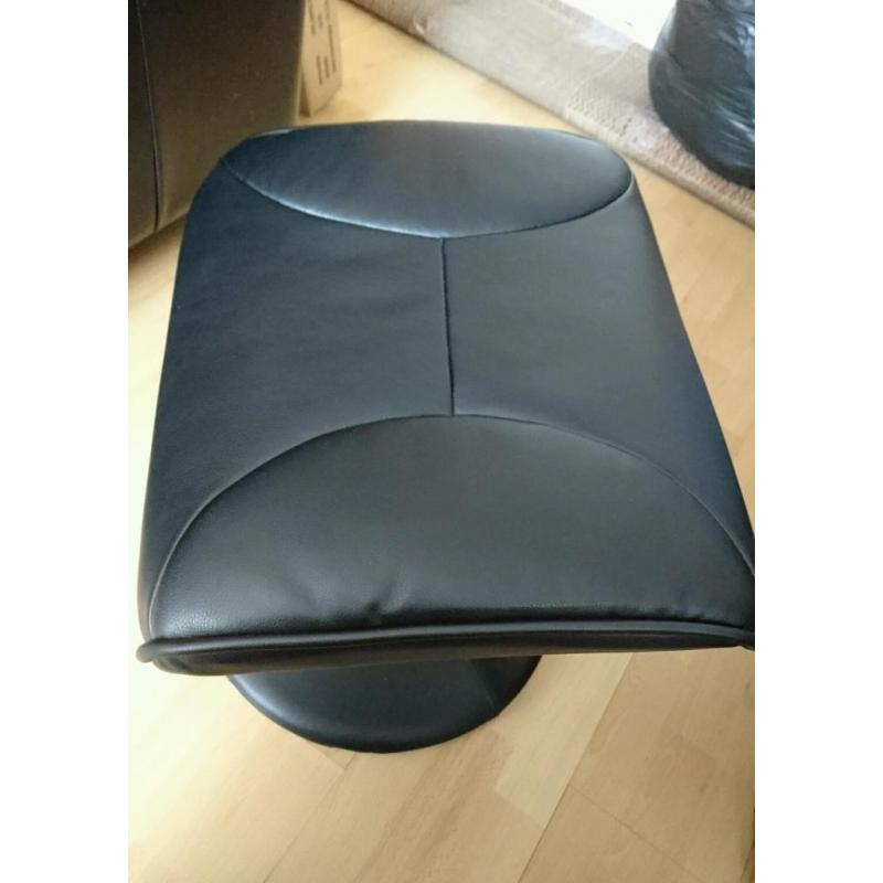 Leather recliner gaming chair with foot stool