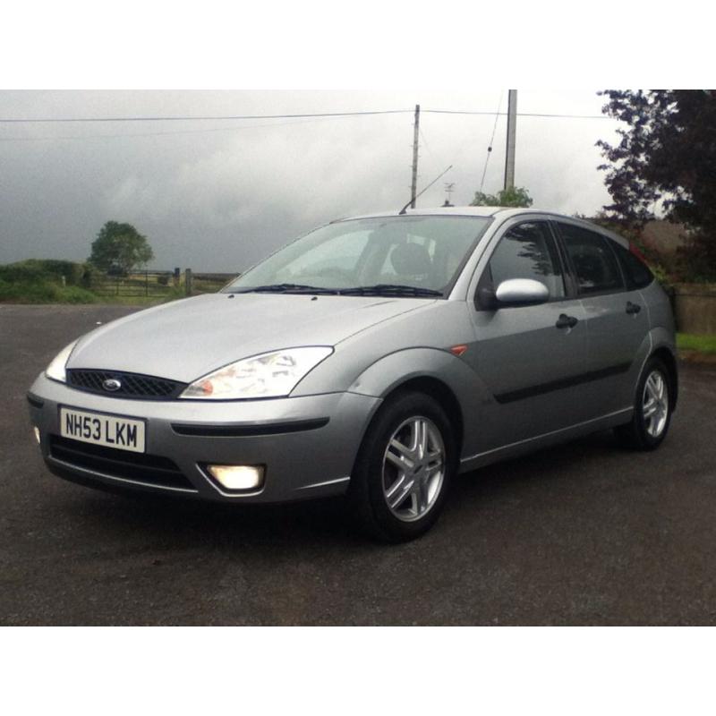 *!*BARGAIN*!* 2004 Ford Focus 1.6 Zetec **MOT'd 25th JANUARY 2017** **ONE FAMILY OWNER FROM 2009**