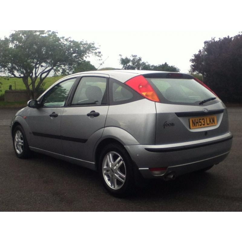 *!*BARGAIN*!* 2004 Ford Focus 1.6 Zetec **MOT'd 25th JANUARY 2017** **ONE FAMILY OWNER FROM 2009**