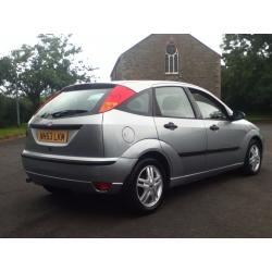 *!*BARGAIN*!* 2004 Ford Focus 1.6 Zetec **MOT'd 25th JANUARY 2017** **ONE FAMILY OWNER FROM 2009**