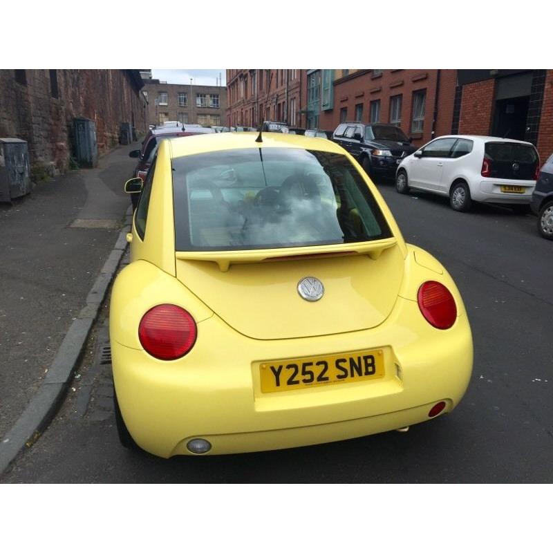 VW BETTLE 2.0 Auto Yellow one year MOT