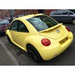 VW BETTLE 2.0 Auto Yellow one year MOT