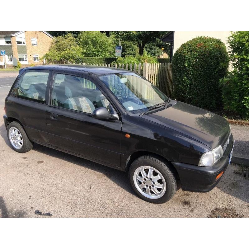 Suzuki Alto GL 993cc Petrol 5 speed manual 3 door 02 Plate 01/03/2002 Black