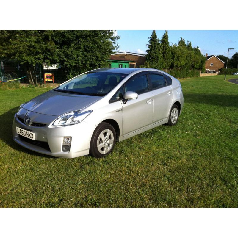 Uber Ready 1 OWNER 1 YEAR MOT Toyota Prius (2011) T4 VVT-i SAT NAV DVD 50K Mileage- P/x Welcome