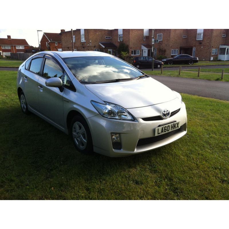 Uber Ready 1 OWNER 1 YEAR MOT Toyota Prius (2011) T4 VVT-i SAT NAV DVD 50K Mileage- P/x Welcome