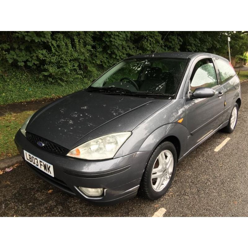 Ford Focus Zetec 1596cc 5 speed manual 3 door hatchback 03 Plate 31/07/2003 Grey