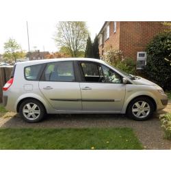 renault megane grand scenic 7 seater MPV automatic 2005 year. with private/ cherished reg plate