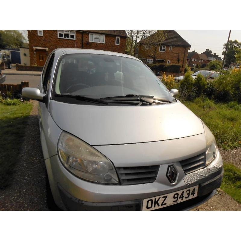 renault megane grand scenic 7 seater MPV automatic 2005 year. with private/ cherished reg plate