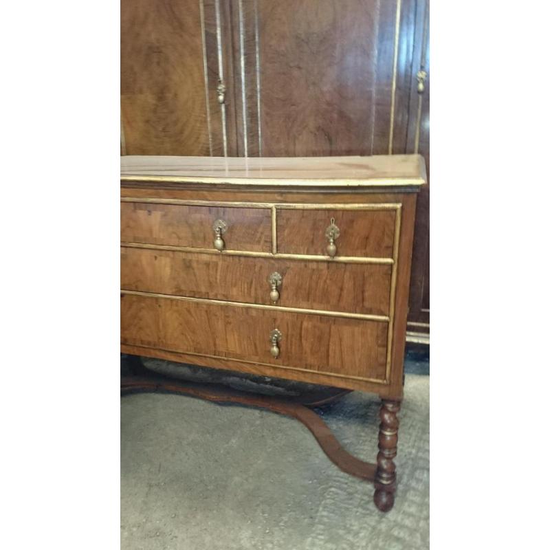 Antique walnut 4 piece bedroom suite