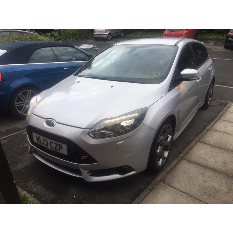 FORD FOCUS 2.0T ST-3 (silver) 2013