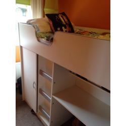 Cabin bed