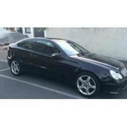 2004 Mercedes C180 KOMPRESSOR(1 owner from New,Full Service History)