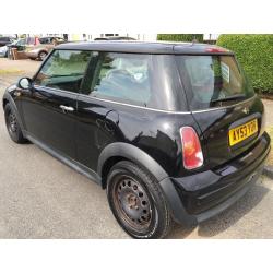 MINI ONE D 1364cc Turbo Diesel 6 speed manual 3 door hatchback 53 Plate 15/09/2003 Black