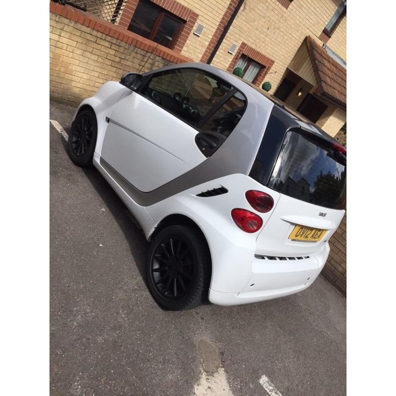 BARGAIN SMARTCAR FORTWO PASSION ROAD TAX EXEMPT , 1 YEAR MOT