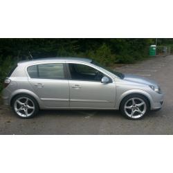 Astra h 1.8 sri