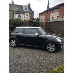 Mini Cooper (2007) - great condition and low mileage