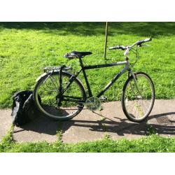 Town Bike with sturdy Lock and Pump.