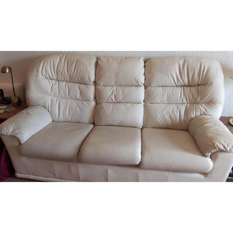 G Plan Cream/putty coloured leather 2 and 3 seater sofas and chair suite