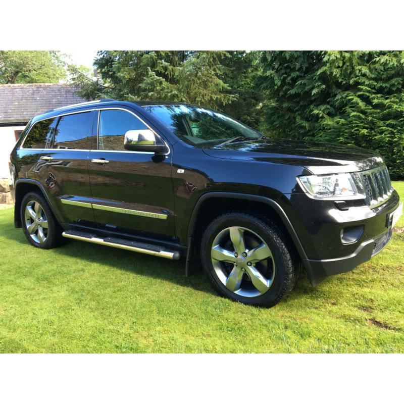 STUNNING 2013 JEEP GRAND CHEROKEE OVERLAND HUGE SPEC EVERY OPTION 3.0CRD V6