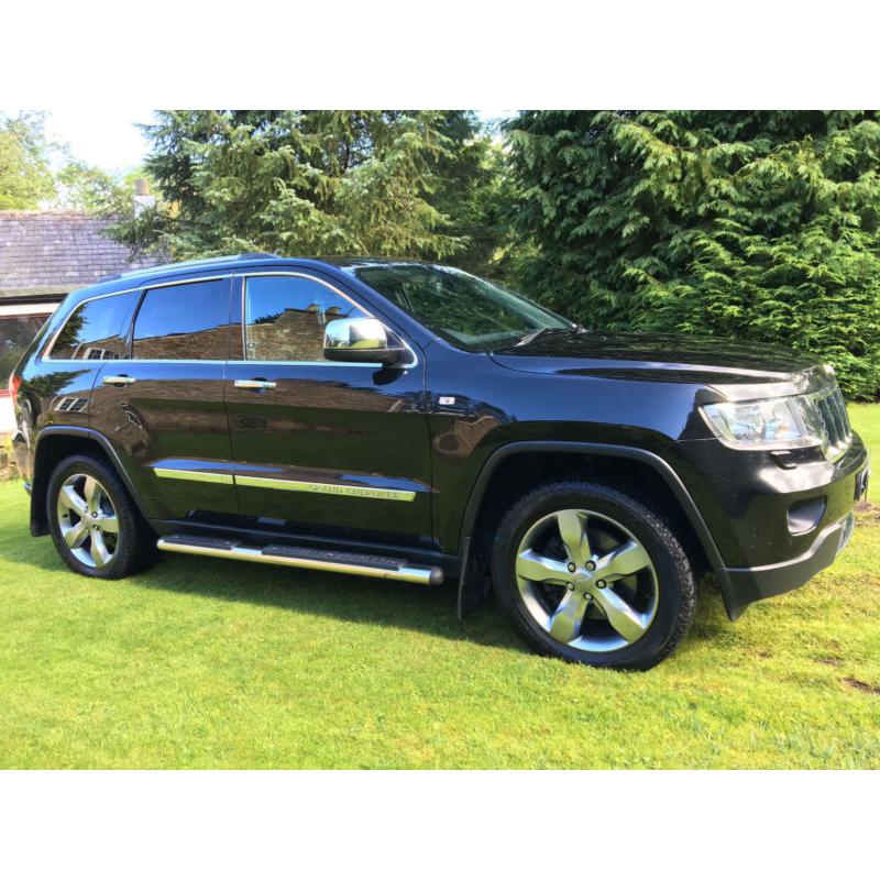 STUNNING 2013 JEEP GRAND CHEROKEE OVERLAND HUGE SPEC EVERY OPTION 3.0CRD V6