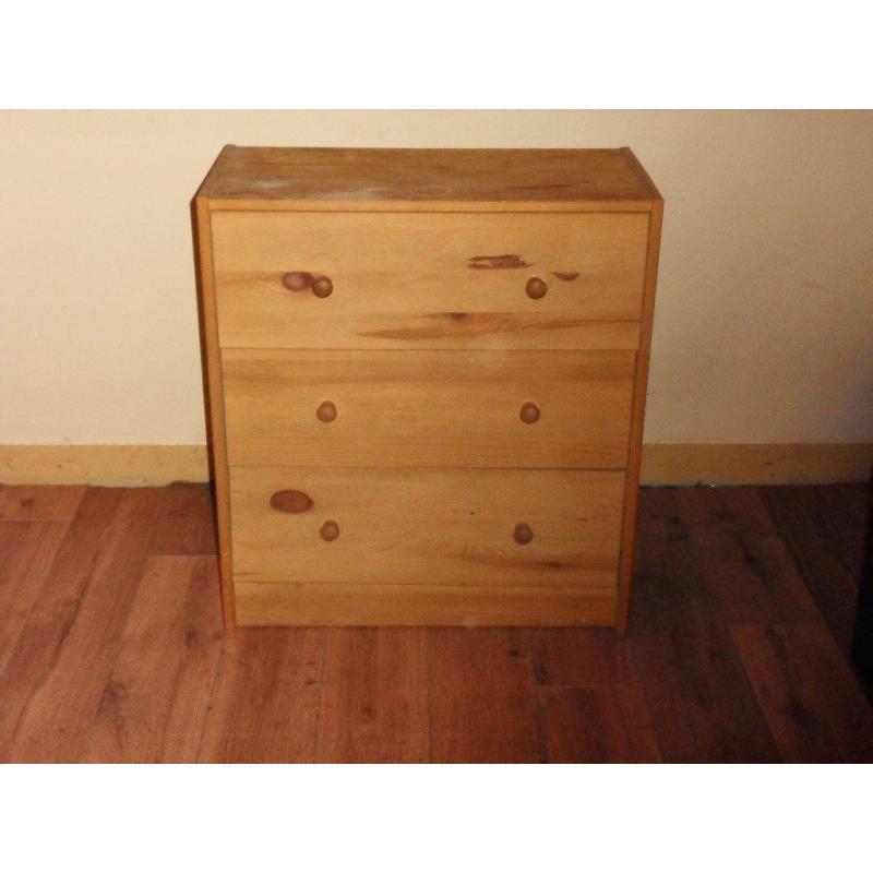 Wooden 3 Drawer Cabinet