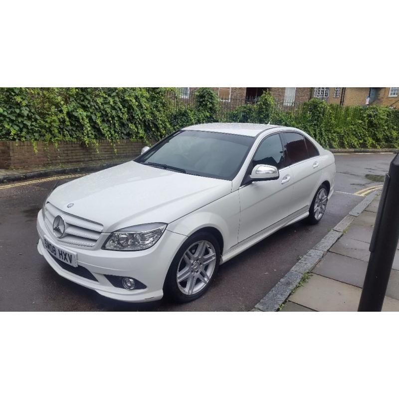 Mercedes C320 cdi sports 7g tronic 222bhp 4 door white 70k miles 2008 mint condition in and out