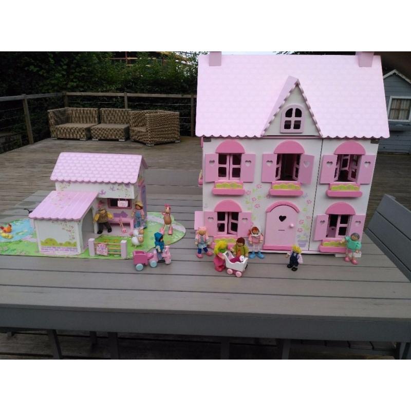 Rosebud Cottage and Farm from ELC