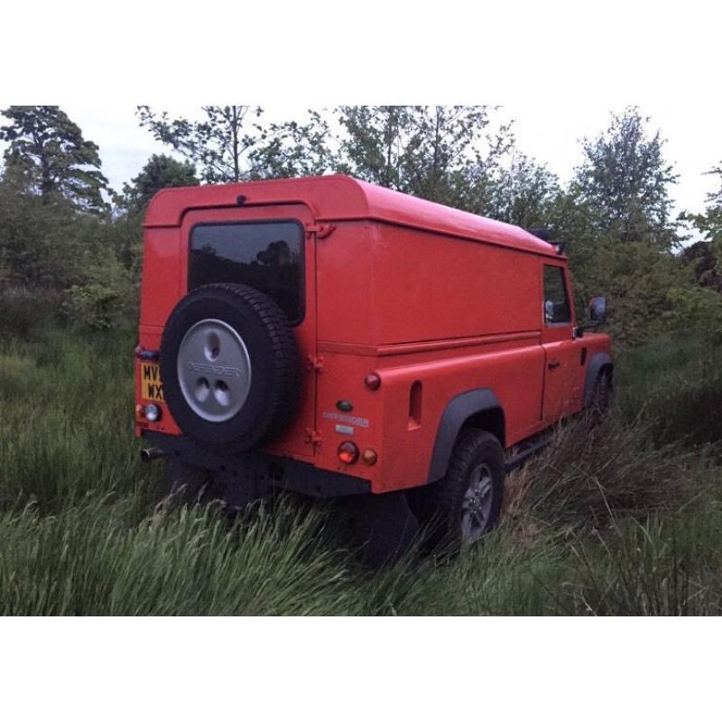 Land Rover defender 110