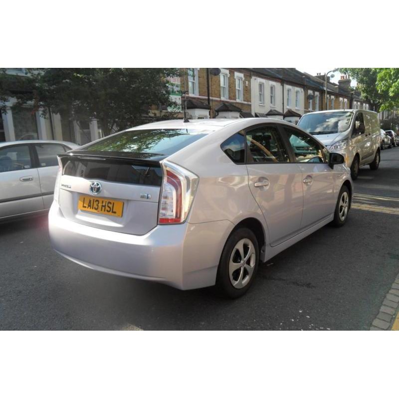 2013 Toyota Prius 1.8 VVTi ( 134bhp ) CVT, 50,000 miles, 1 Year Warranty