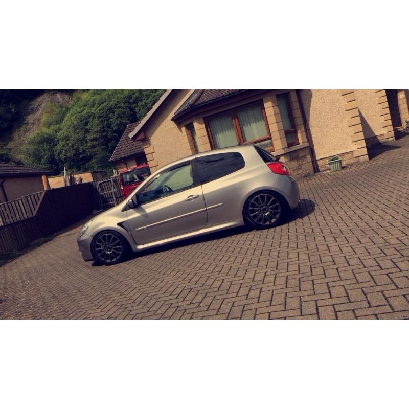 Renault Clio Sport 197