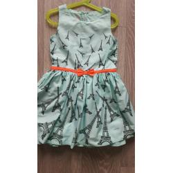 Girls dress