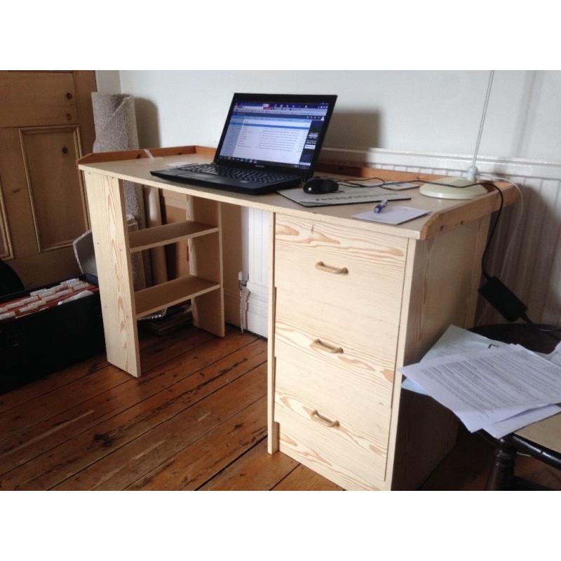 Pine effect desk