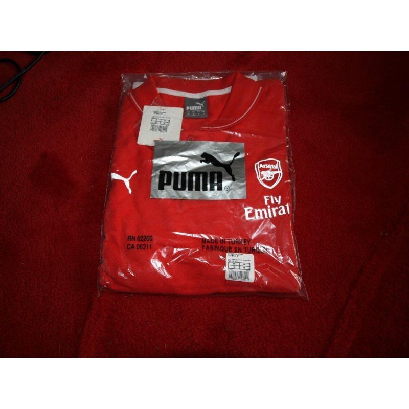 Offical Arsenal Polo shirt, New with Tags